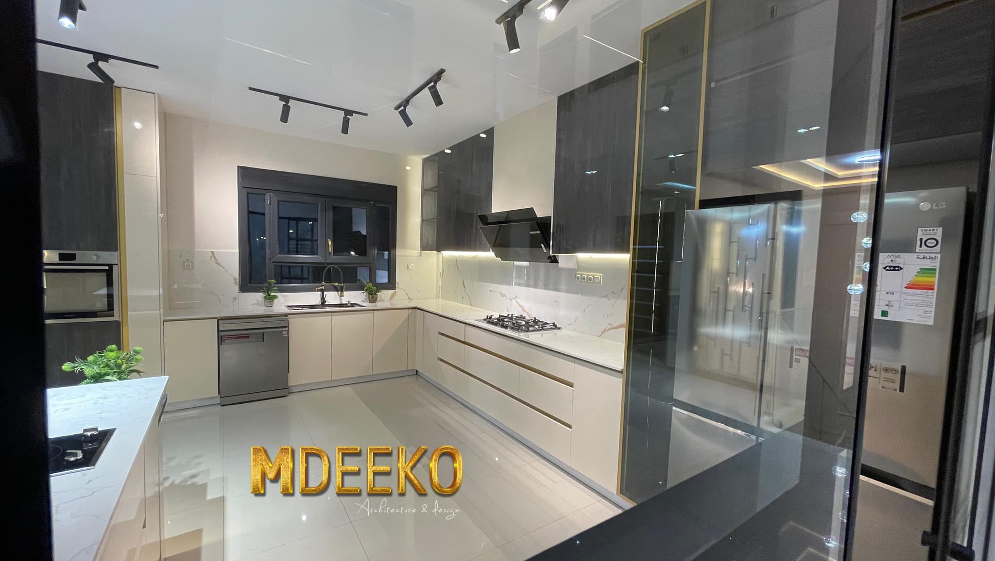 469557837_966079612209596_2703664399688957427_n